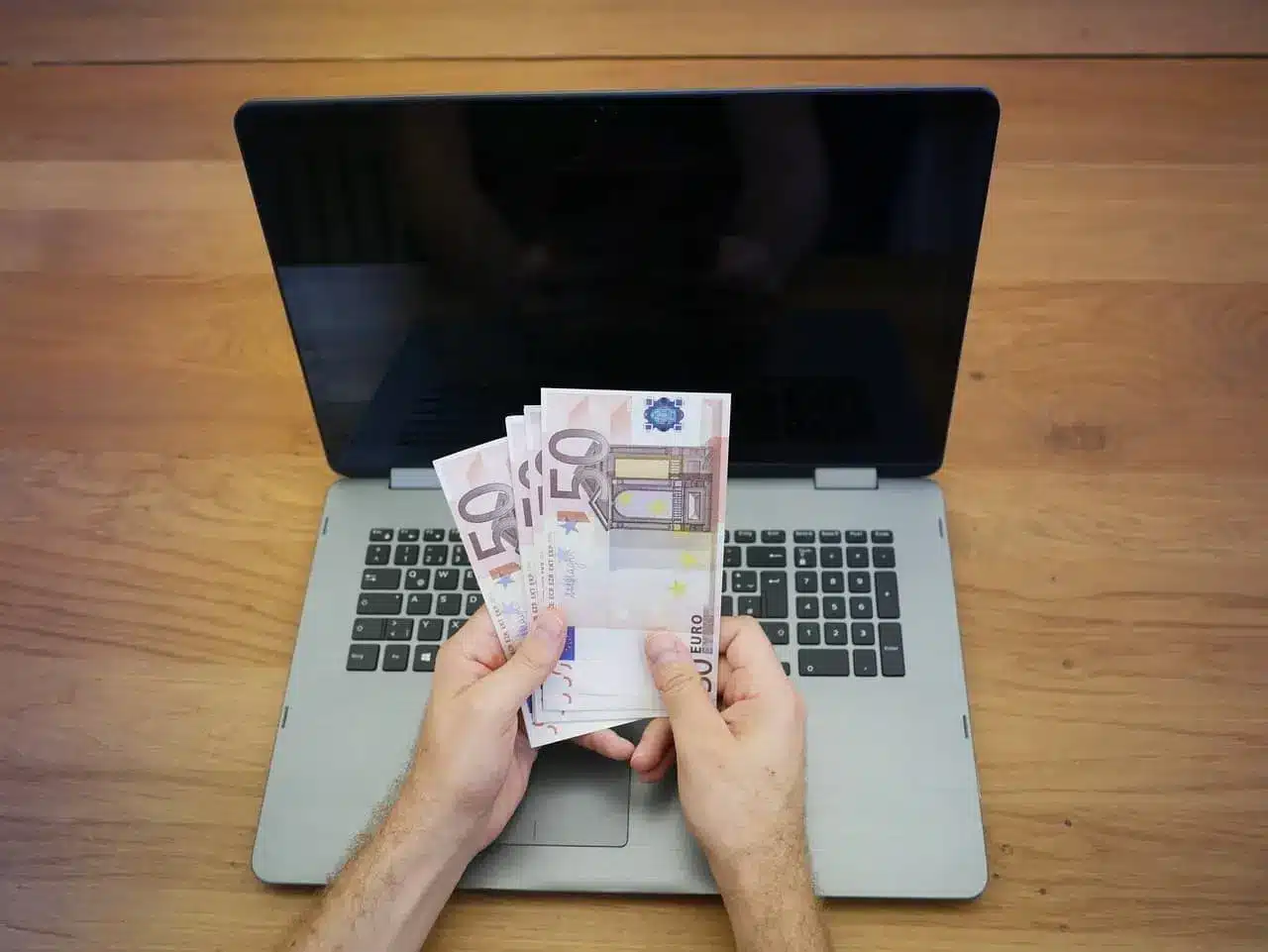 How f8bet Makes Sports Betting Easy for Beginners